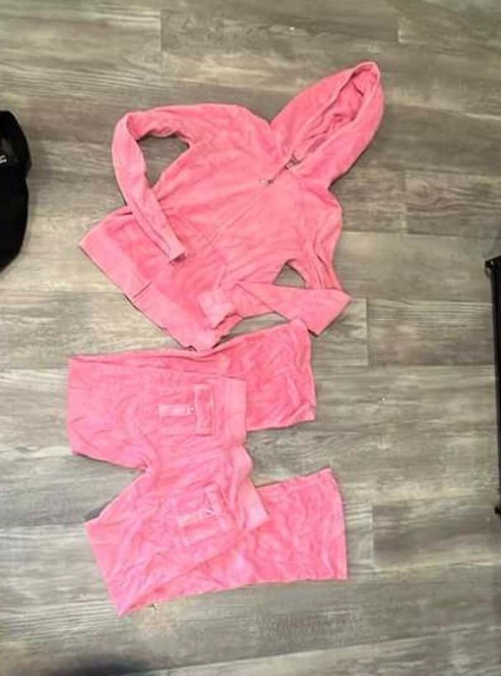Juicy Couture Velour Tracksuit Set Size Petite/XP Pink Hoodie and Pants